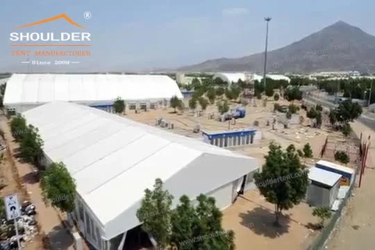 Carpa de almacén temporal grande para almacenamiento al aire libre con pared sólida